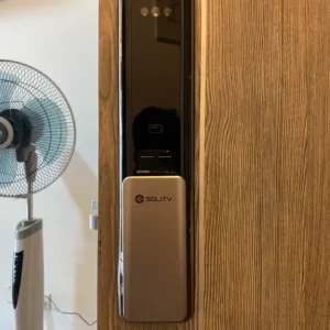 Khóa cửa thông minh Solity GP-6000BAK lắp đặt thực tế - khoathongminh24h (Ảnh 4)